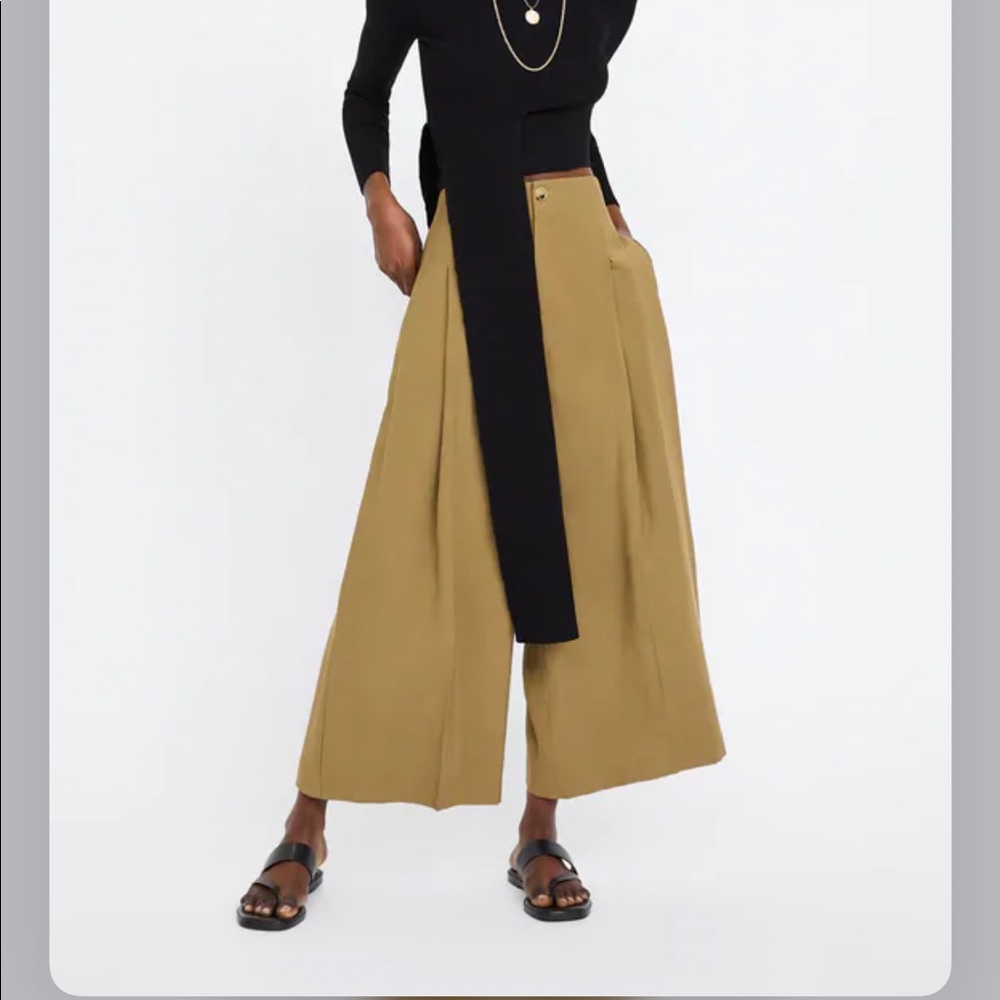 Wide leg cropped pants